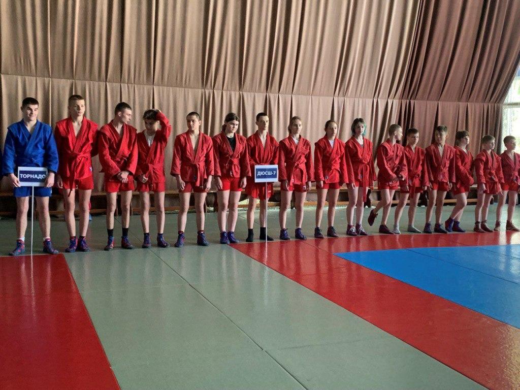 Розпочався Чемпіонат міста з боротьби самбо серед юнаків та дівчат 2008-2009 року народження.